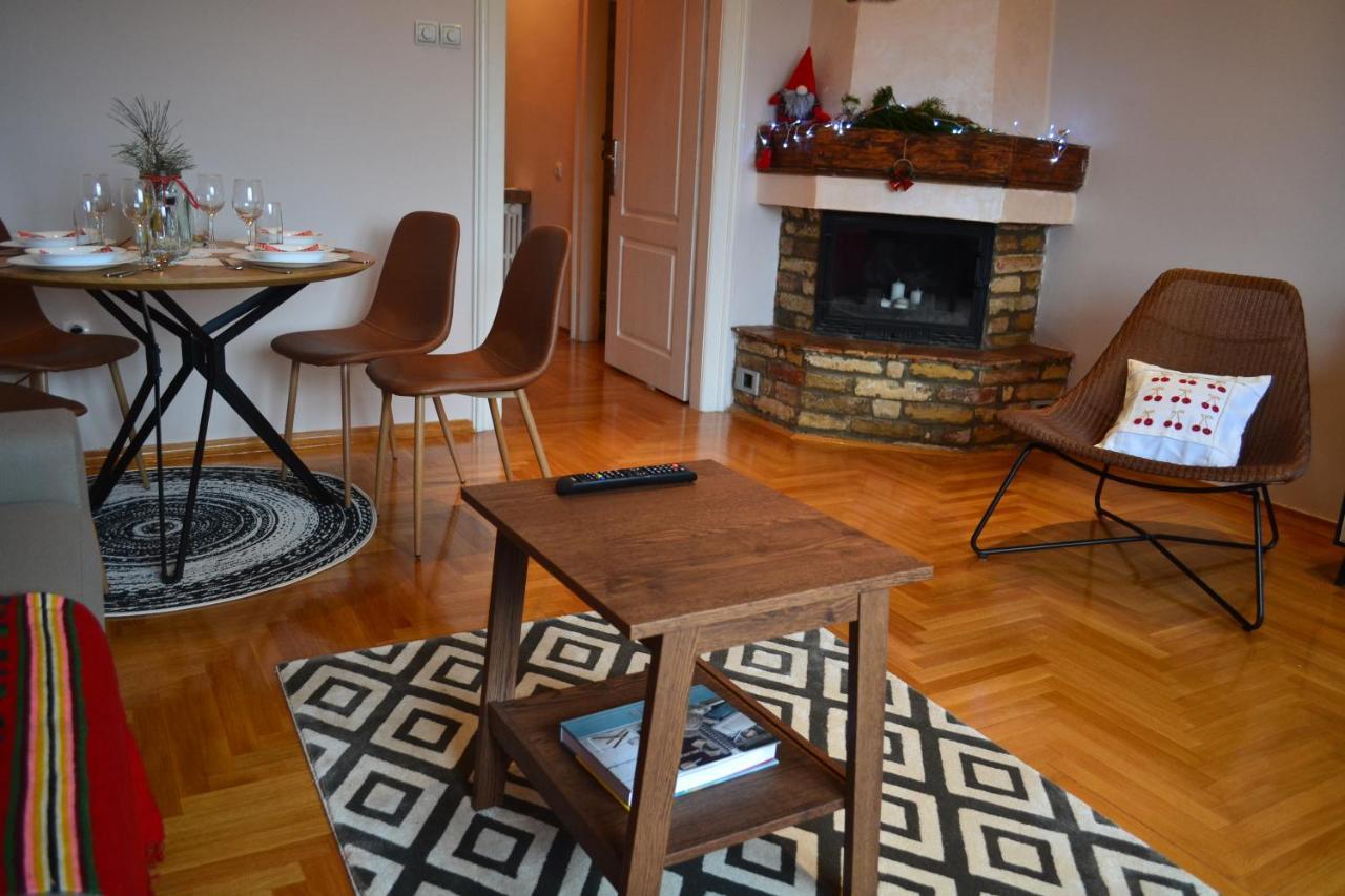 Nicola'S Daire Novi Sad Dış mekan fotoğraf